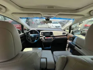 2018 هوندا أوديسي LX