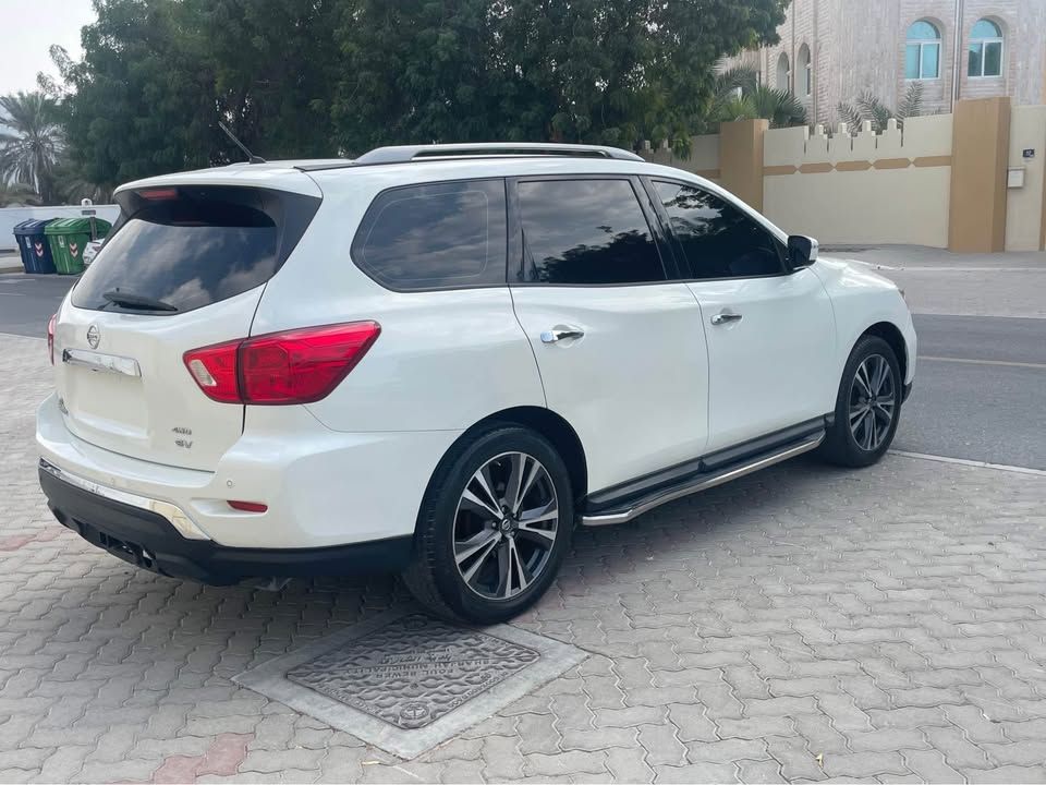 2018 نيسان باثفايندر Platinum
