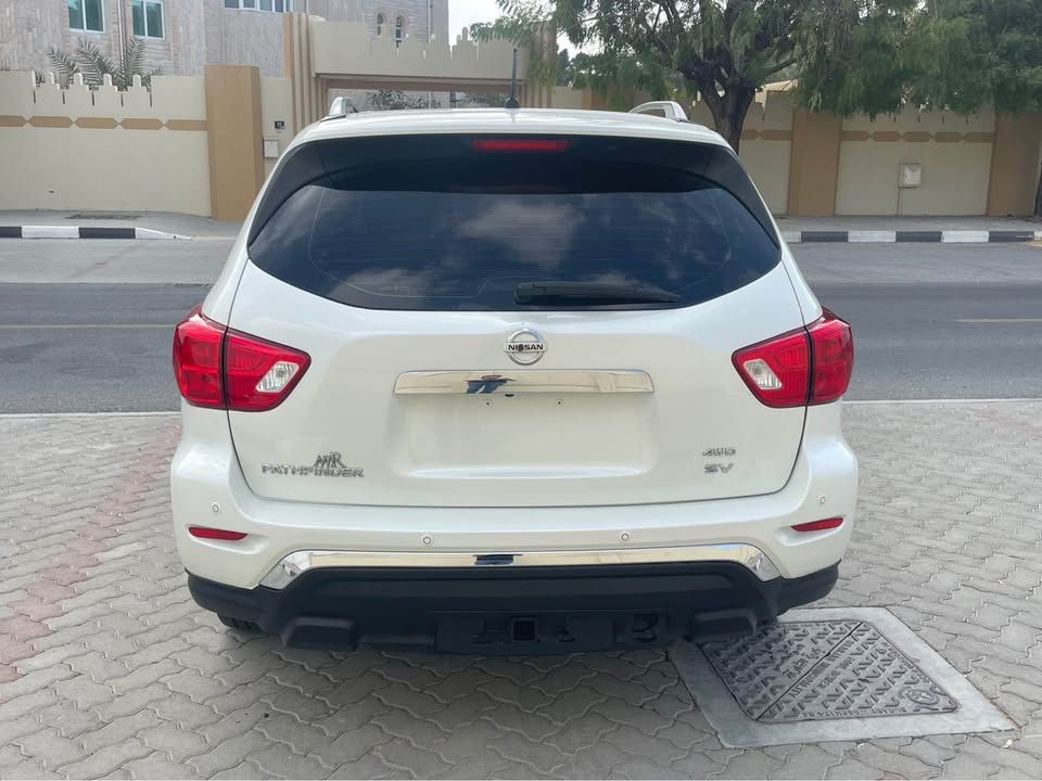 2018 نيسان باثفايندر Platinum