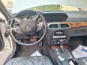 2014 مرسيدس-بنز آلفئة - C C300
