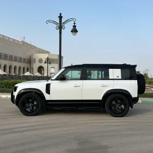 2020 Land Rover Defender P300