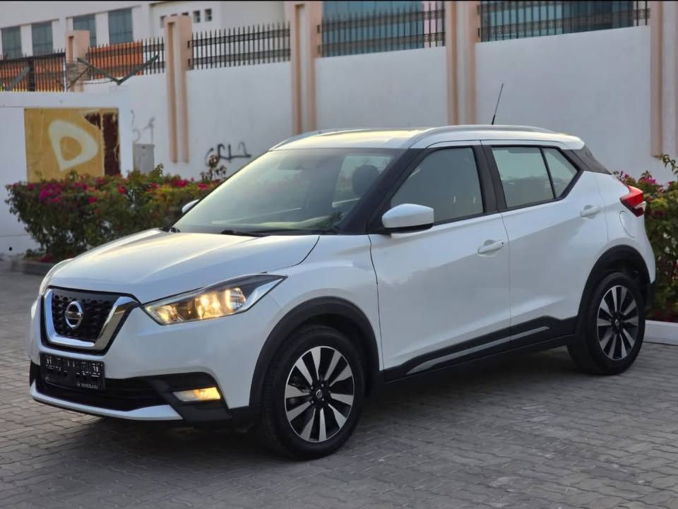 2020 Nissan KICKS SE