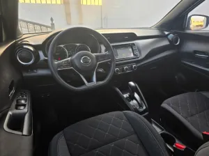 2020 Nissan KICKS SE