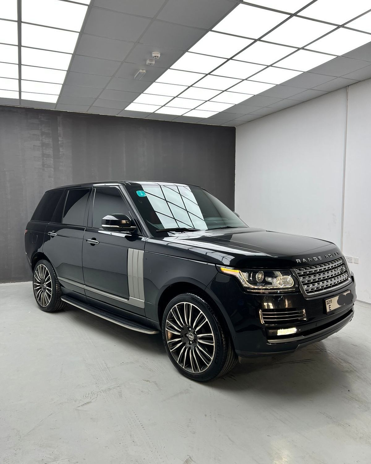 2014 لاند روفر رينج روفر HSE