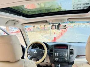 2011 Mitsubishi Pajero GLX