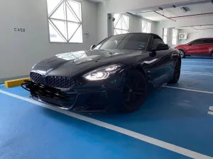 2021 بي أم دابليو زد 4 sDrive 28i