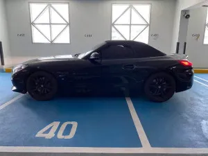 2021 بي أم دابليو زد 4 sDrive 28i
