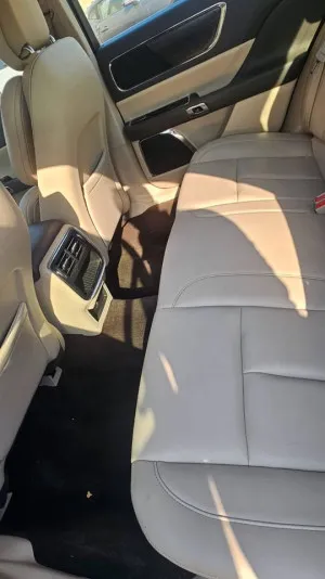 2017 Lincoln Continential Standard
