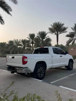 2017 تويوتا تندرا SR