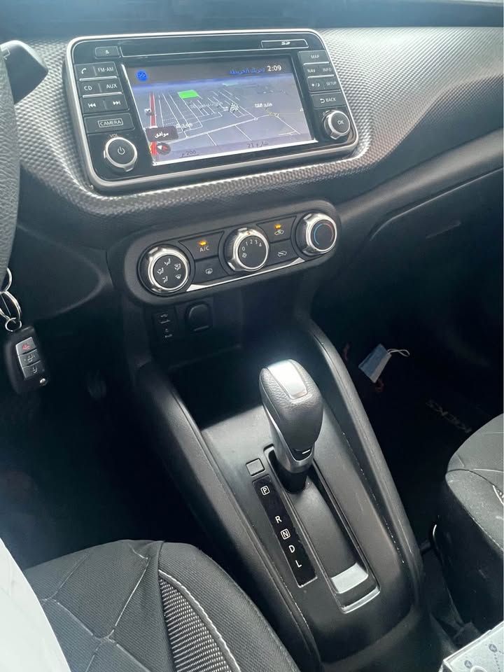 2017 Nissan KICKS S