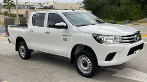 2020 Toyota Hilux DLX