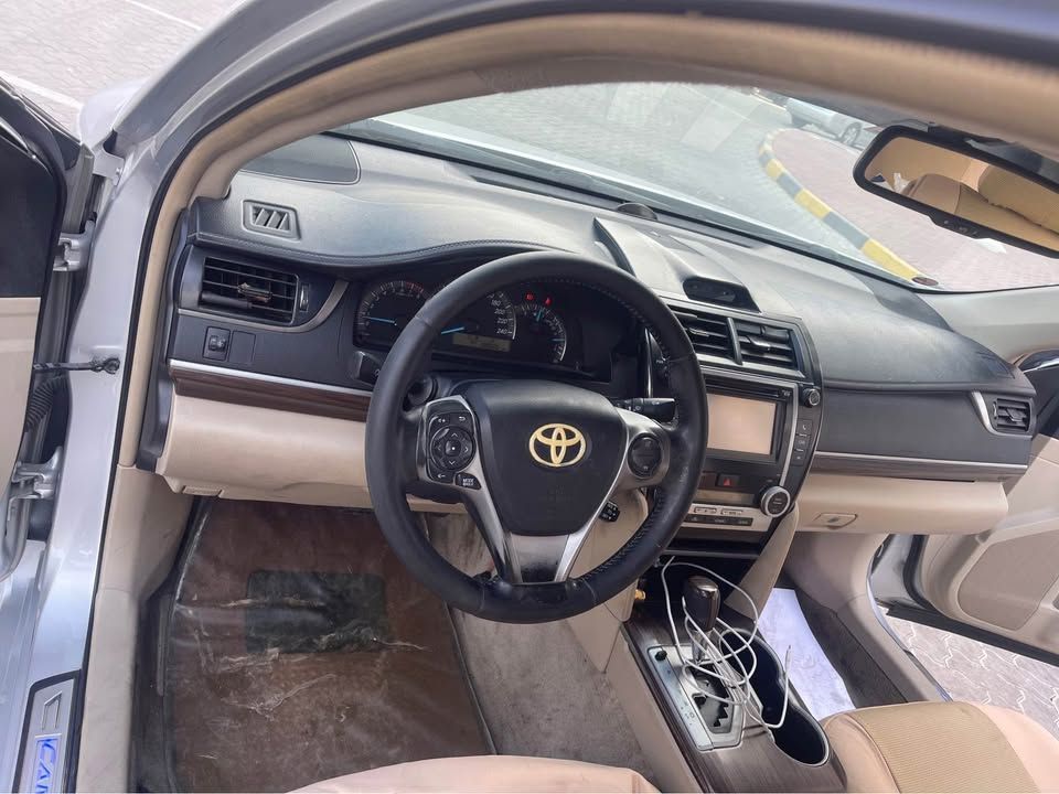 2013 Toyota Camry SE Plus