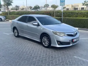 2013 Toyota Camry SE Plus
