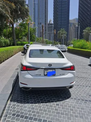 2019 لكزس ES - اي اس Es350