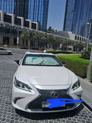 2019 لكزس ES - اي اس Es350