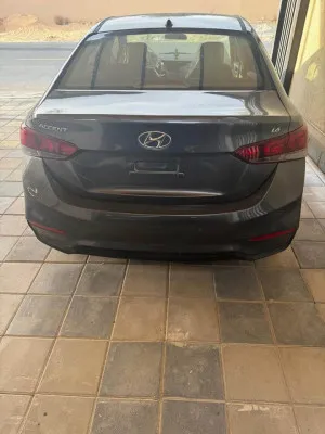 2019 Hyundai Accent SE