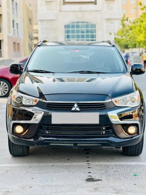 2017 ميتسوبيشي آي أس أكس GLX 4WD