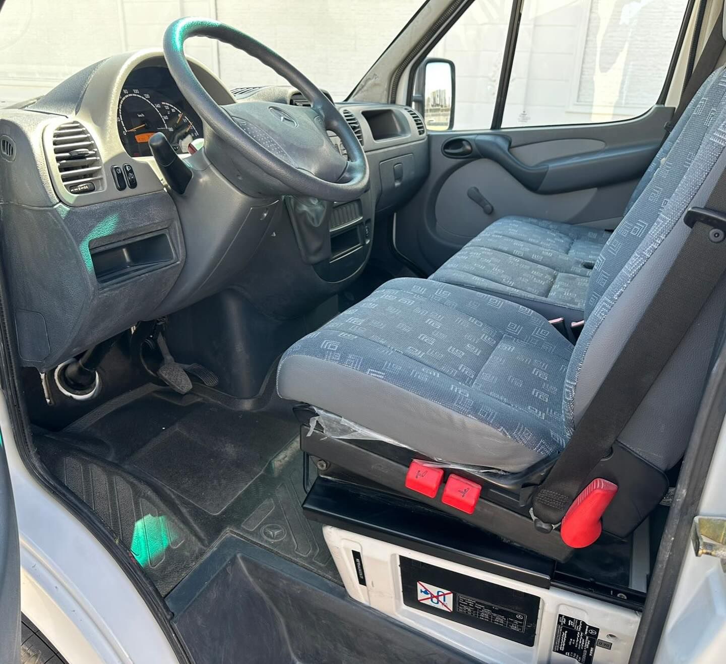 2011 Mercedes-Benz Sprinter Cargo van