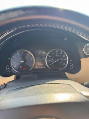 2015 لكزس NX - ان اكس NX200