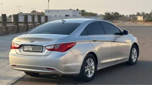 2013 هيونداي سوناتا SE