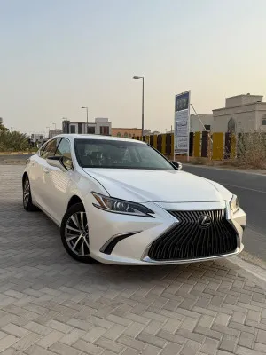2021 لكزس ES - اي اس Es350