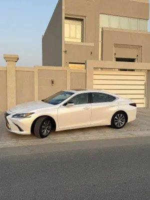 2021 لكزس ES - اي اس Es350