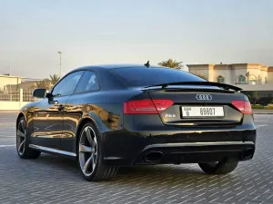 2011 اودي ار اس ٥ coupe
