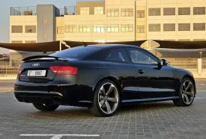 2011 اودي ار اس ٥ coupe