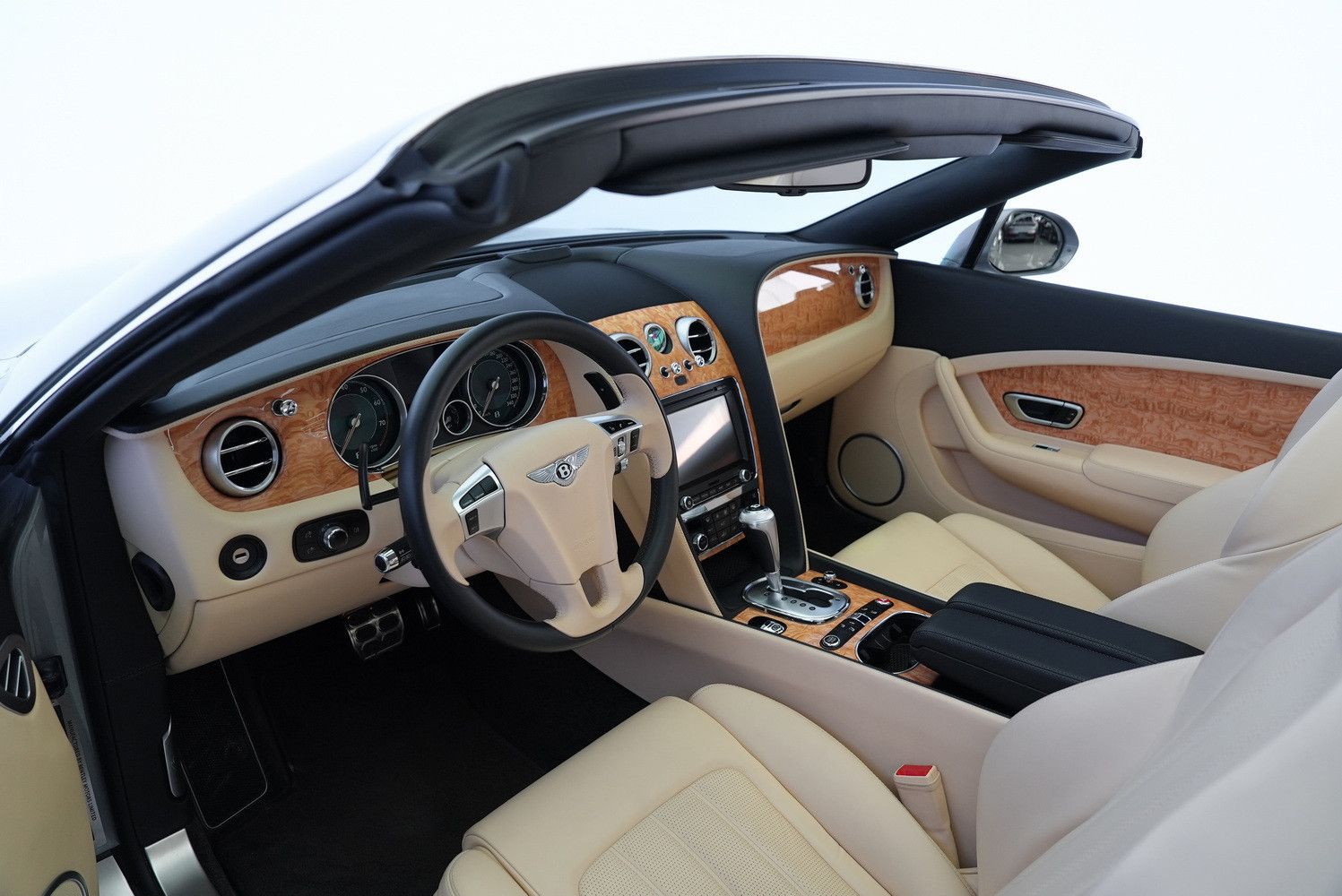 2015 بنتلي كونتيننتال GTC First Edition