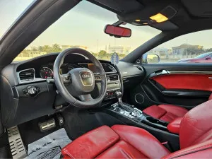 2011 اودي ار اس ٥ coupe