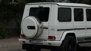 2017 مرسيدس-بنز الفئة - G G63 AMG