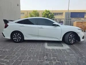 2017 هوندا سيفك EX