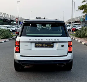 2018 لاند روفر رينج روفر HSE