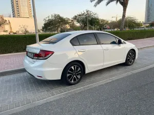 2014 هوندا سيفك Sport