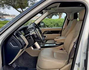 2018 لاند روفر رينج روفر HSE