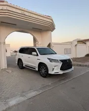 2021 لكزس أل أكس ٥٧٠