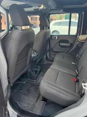 2023 جييب رانجلر انليميتد Sport