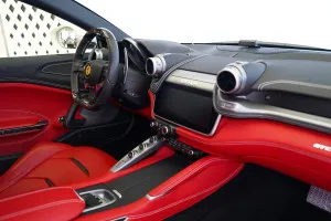 2020 فيراري جي تي سي4 لوسو T