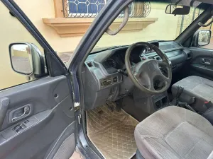 1998 Mitsubishi Pajero Signature Edition