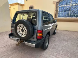1998 Mitsubishi Pajero Signature Edition