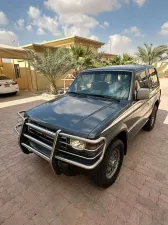 1998 Mitsubishi Pajero Signature Edition