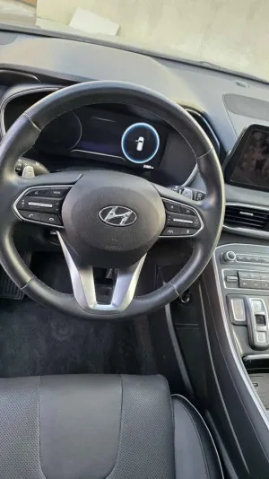 2023 هيونداي سانتا في Limited