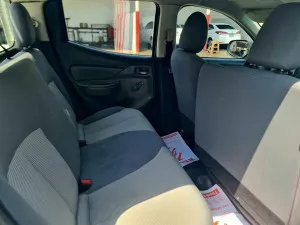 2016 Mitsubishi L200 double-cab
