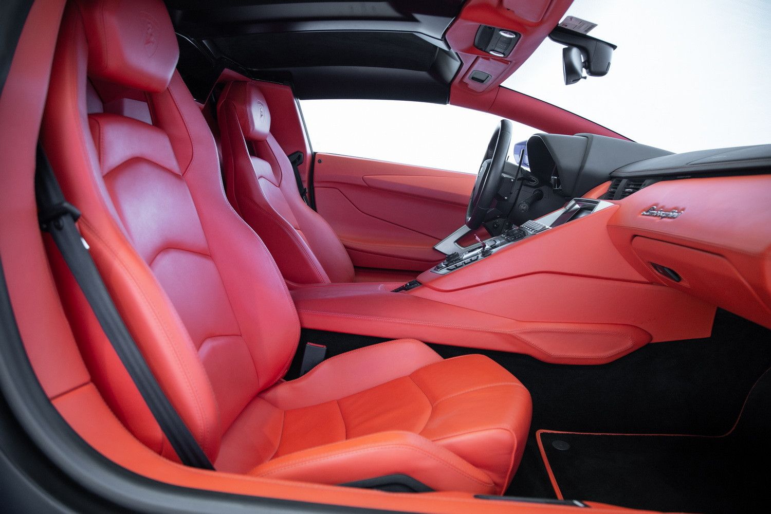 2014 لامبورجيني أفندايتر LP700-4
