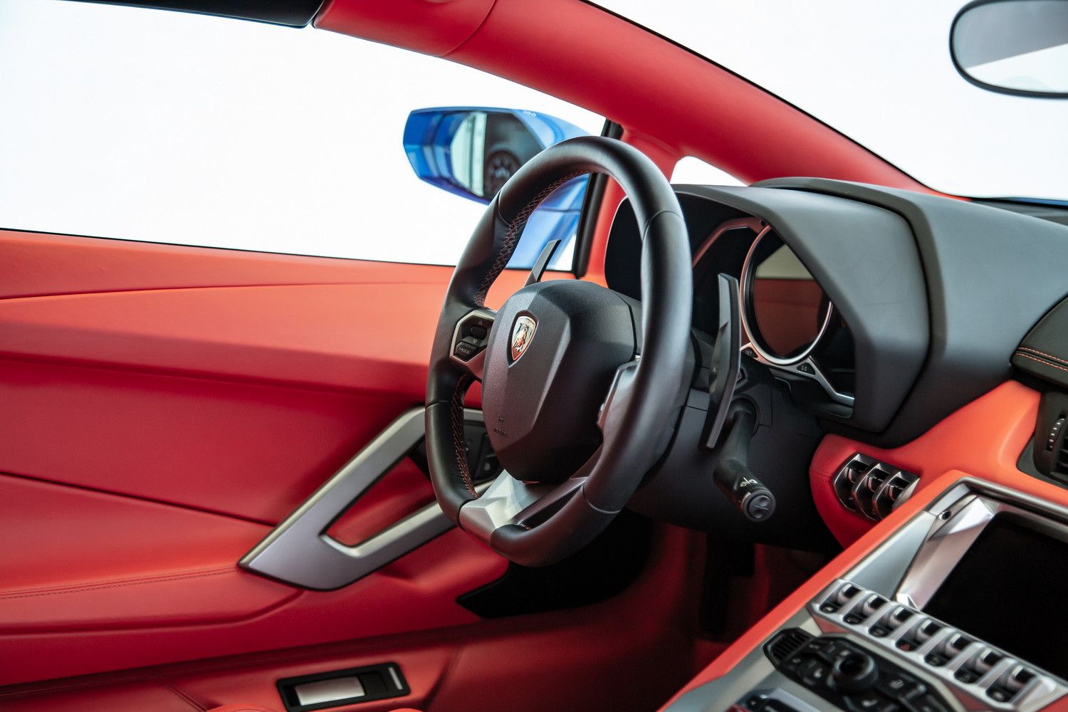 2014 لامبورجيني أفندايتر LP700-4