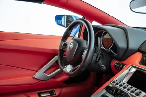 2014 لامبورجيني أفندايتر LP700-4