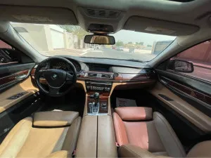 2012 بي أم دابليو الفئة - 7 750i