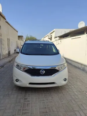 2012 Nissan Quest Platinum