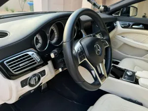 2013 مرسيدس-بنز سي ال اس CLS500