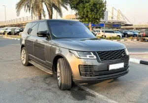 2018 لاند روفر رينج روفر HSE